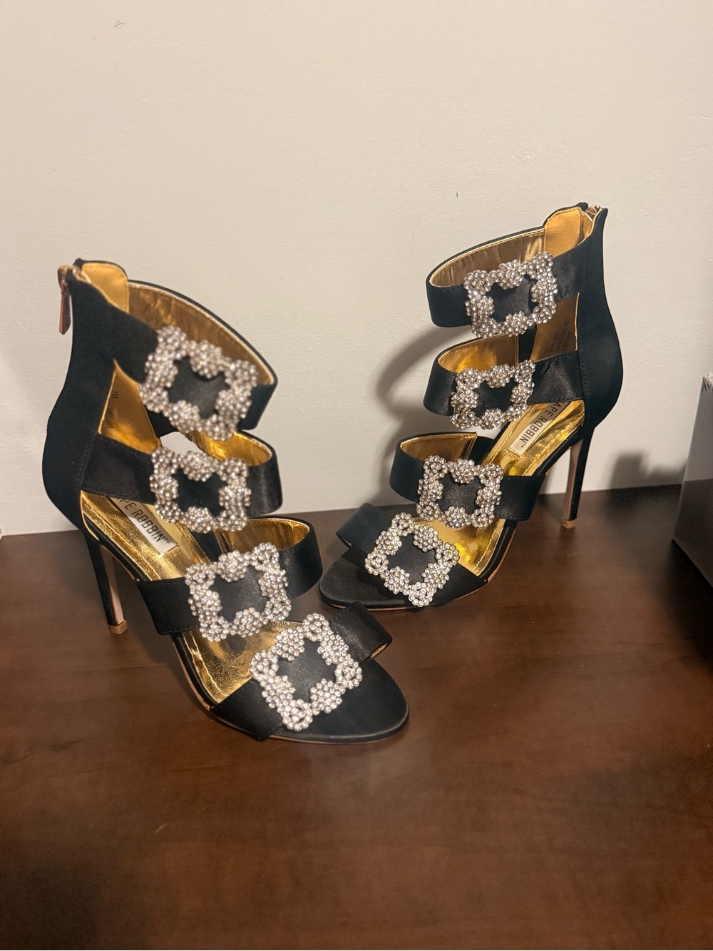 Cape Robbin Black Pearl Buckle Strappy Heels
